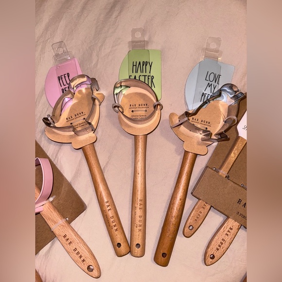 Easter Baking + Decor Bundle – Rae Dunn - Picture 2 of 4